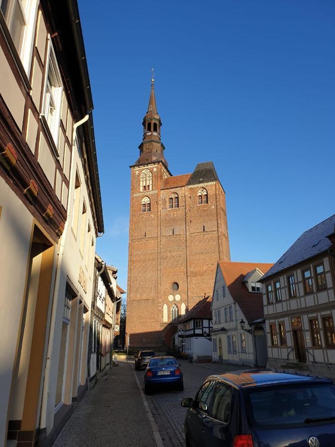 Ferienwohnung Am Rathaus Tangermünde Dış mekan fotoğraf